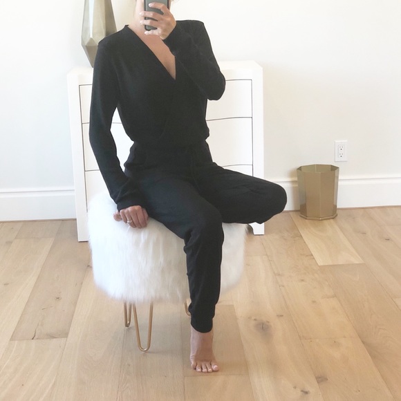 COMMENT TO RESTOCK Long Sleeve Jumpsuit - Picture 2 of 10